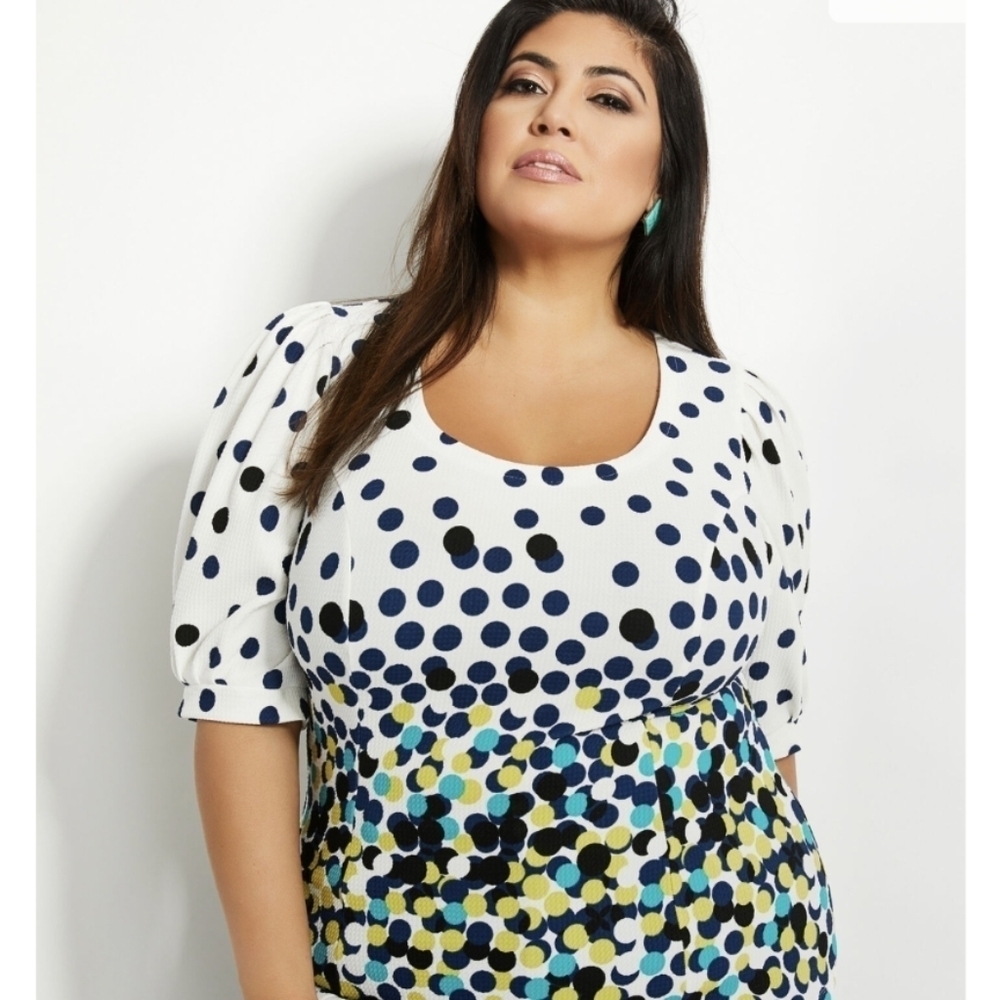 NEW Ashley Stewart puff short sleeve polka dot textured top. Size 14/16